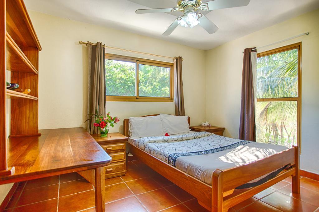 Wild Orchid Ξενοδοχείο Placencia Εξωτερικό φωτογραφία
